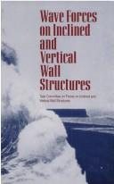 Couverture : Wave forces on inclined and vertical wall structures