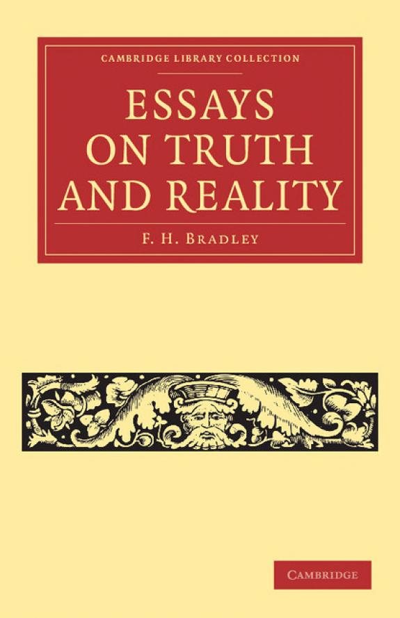 Couverture : Essays on Truth and Reality