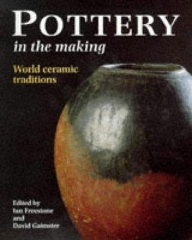 Couverture : Pottery in the making