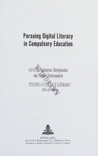 Couverture : Pursuing digital literacy in compulsory education
