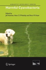 Couverture : Harmful cyanobacteria