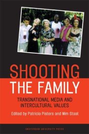Couverture : Shooting the Family