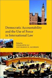 Couverture : Democratic accountability and the use of force in international law