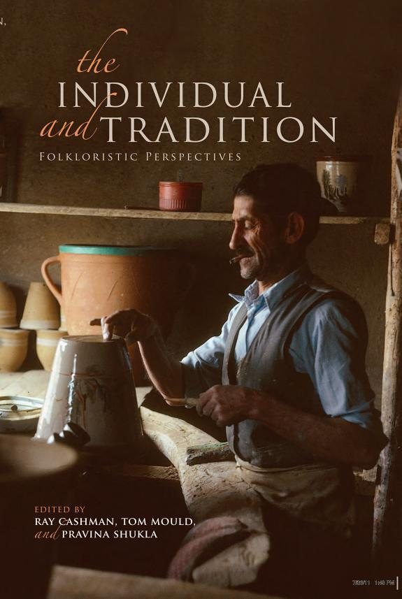 Couverture : The Individual and Tradition