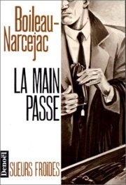 Couverture : La main passe