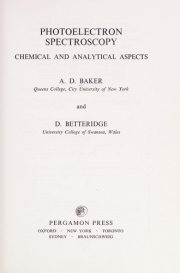 Couverture : Photoelectron spectroscopy: chemical and analytical aspects