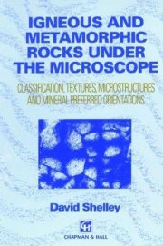 Couverture : Igneous and metamorphic rocks under the microscope