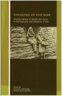 Couverture : Dressing Up For War