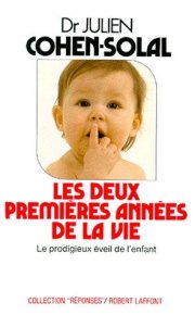 Couverture : Les deux premières années de la vie