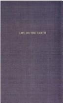 Couverture : Life on the Earth