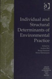 Couverture : Individual and Structural Determinants of Environmental Practice