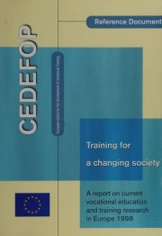 Couverture : Training for a changing society